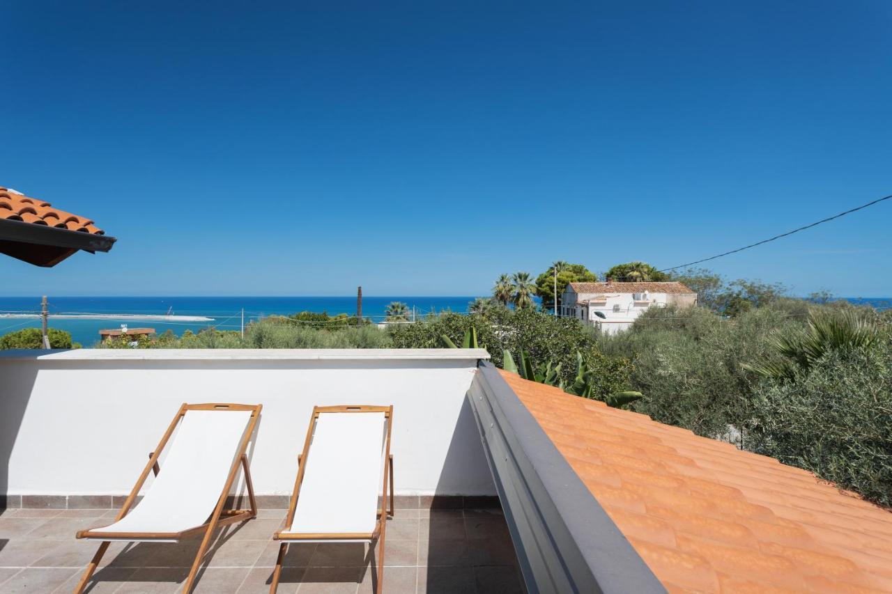 Villa Mendolia Ai Caracoli Termini Imerese Εξωτερικό φωτογραφία